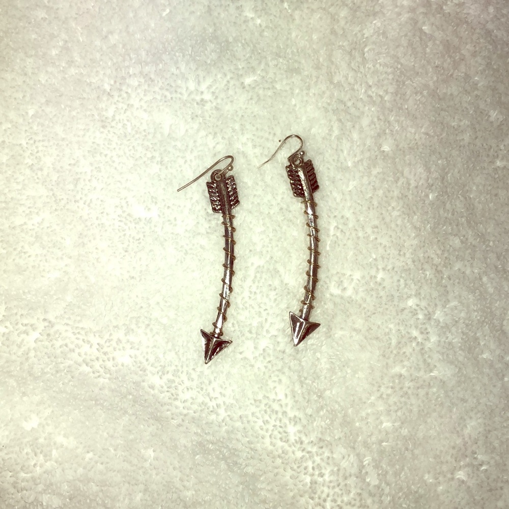 Silver Arrow Earrings!